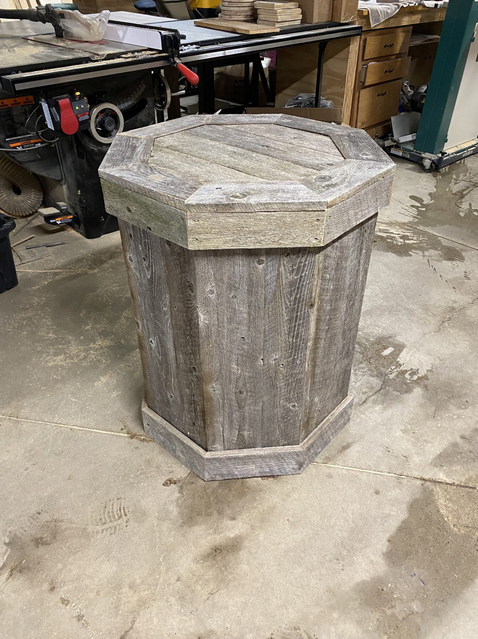 Deer Octagon Barnwood Pedestal Custom Outdoor Advantage